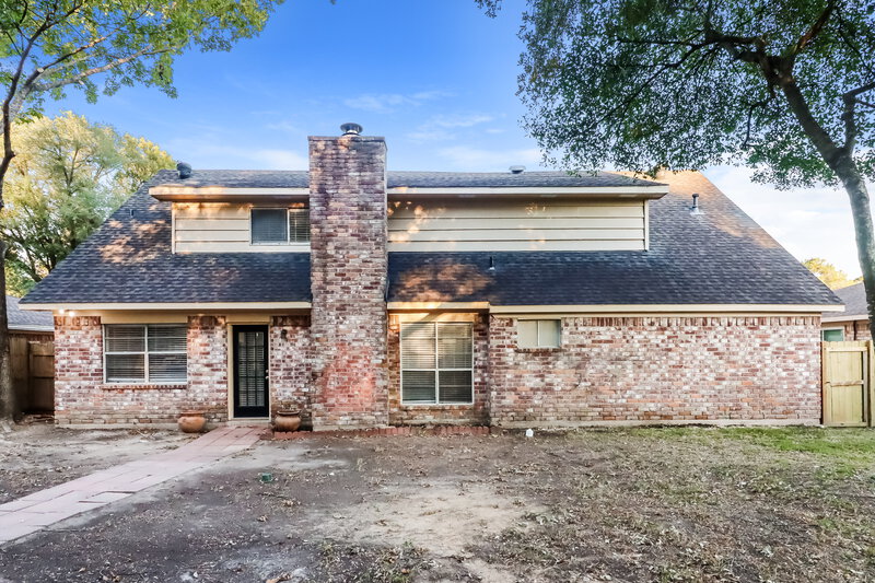 2,605/Mo, 22307 Walnut Valley Dr Spring, TX 77389 Rear View