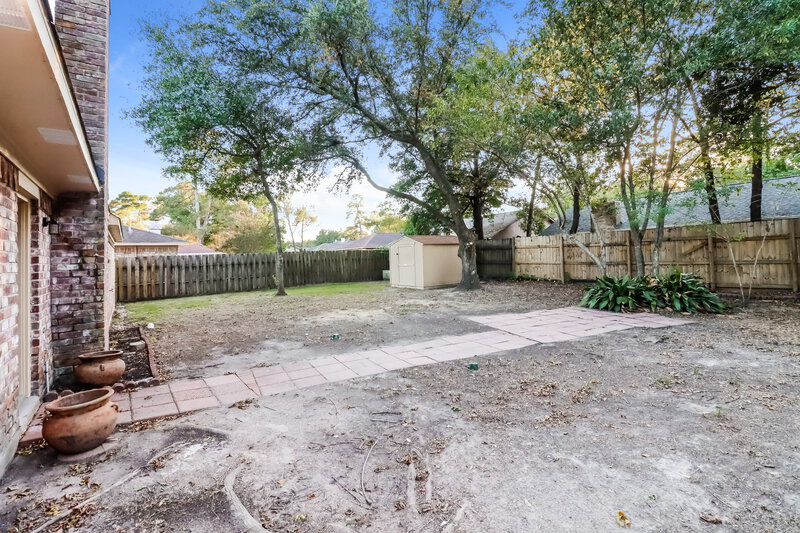 2,605/Mo, 22307 Walnut Valley Dr Spring, TX 77389 Exterior View