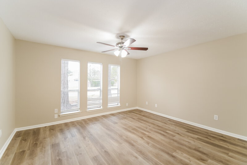 1,885/Mo, 3814 Oaktrace Dr Humble, TX 77396 Main Bedroom View