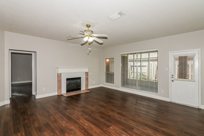 2,135/Mo, 14411 Pelican Marsh Dr Cypress, TX 77429 Living Room View