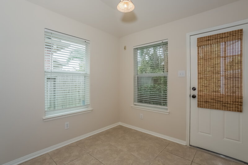 2,555/Mo, 3214 Mystic Port Ln League City, TX 77573 mudroom View