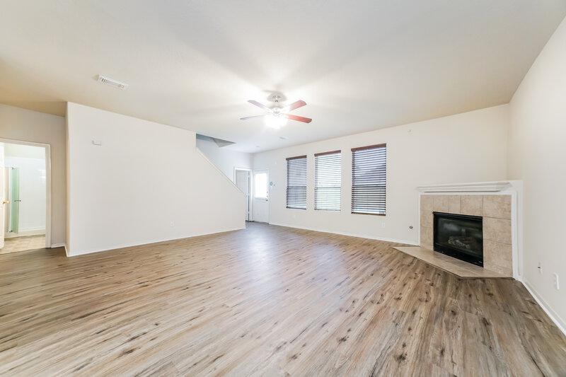 2,435/Mo, 17839 Alpine Brook Ln Humble, TX 77346 Living Room View