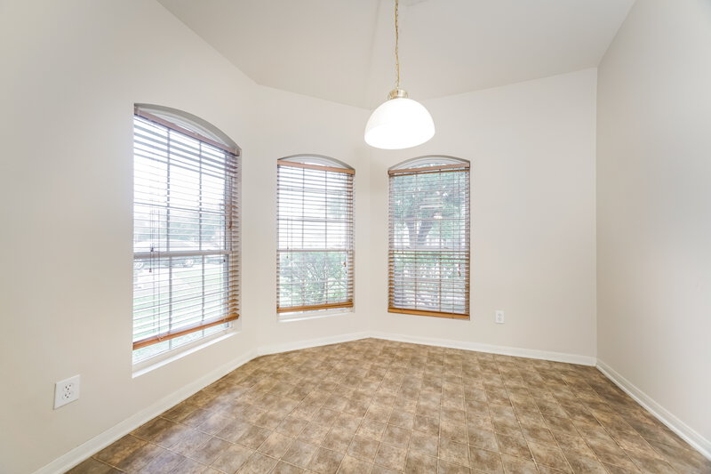 2,435/Mo, 17839 Alpine Brook Ln Humble, TX 77346 Breakfast Nook View
