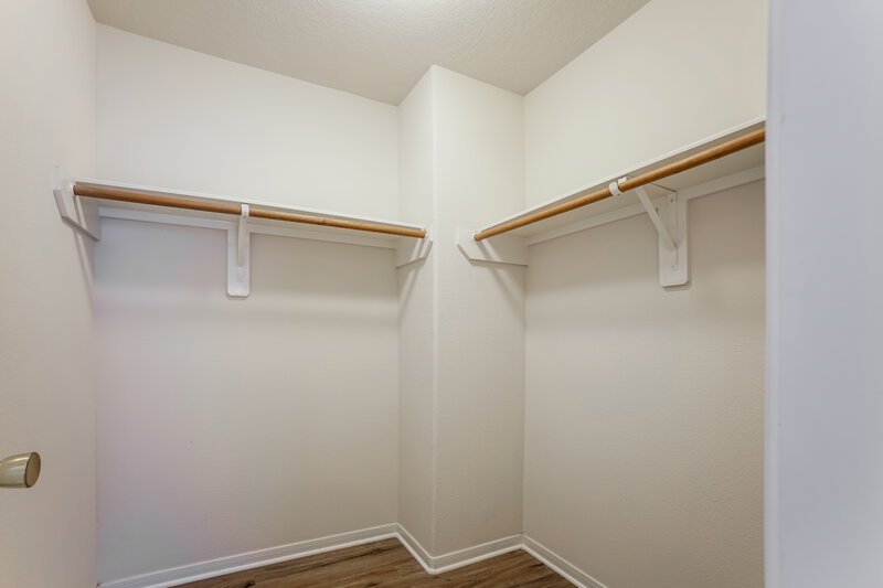 2,435/Mo, 17839 Alpine Brook Ln Humble, TX 77346 Walk In Closet View