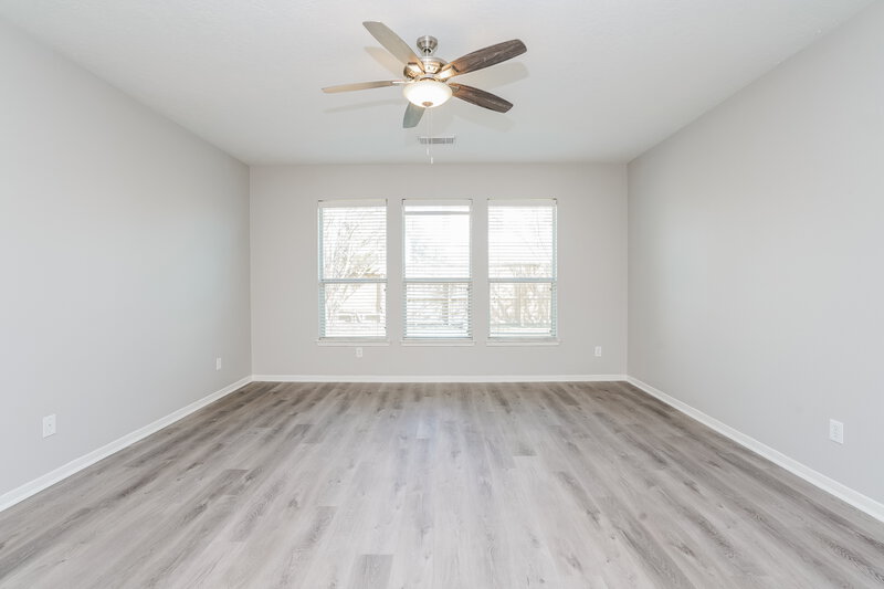 2,715/Mo, 6206 Lovage Ave Crosby, TX 77532 Main Bedroom View 2