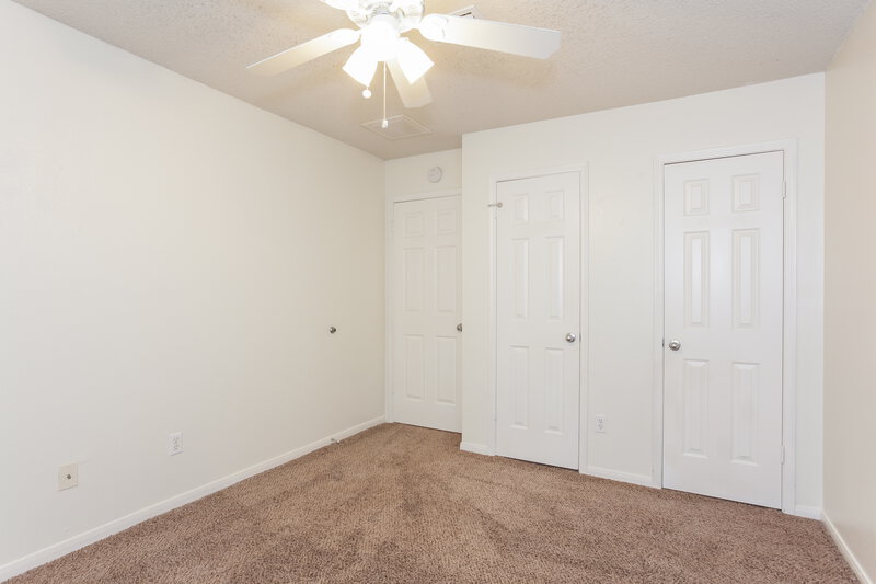 2,385/Mo, 4015 Elmwood Dr Pearland, TX 77584 Bedroom View