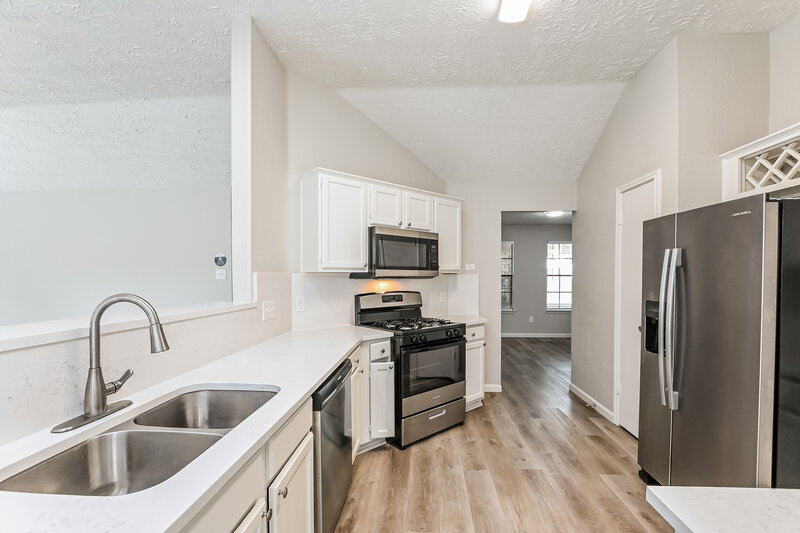 2,220/Mo, 1227 Hidden Canyon Rd Katy, TX 77450 Kitchen View