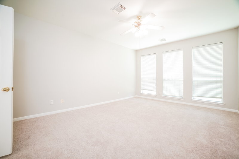 2,525/Mo, 11727 Newlands Ct Tomball, TX 77377 Bedroom View
