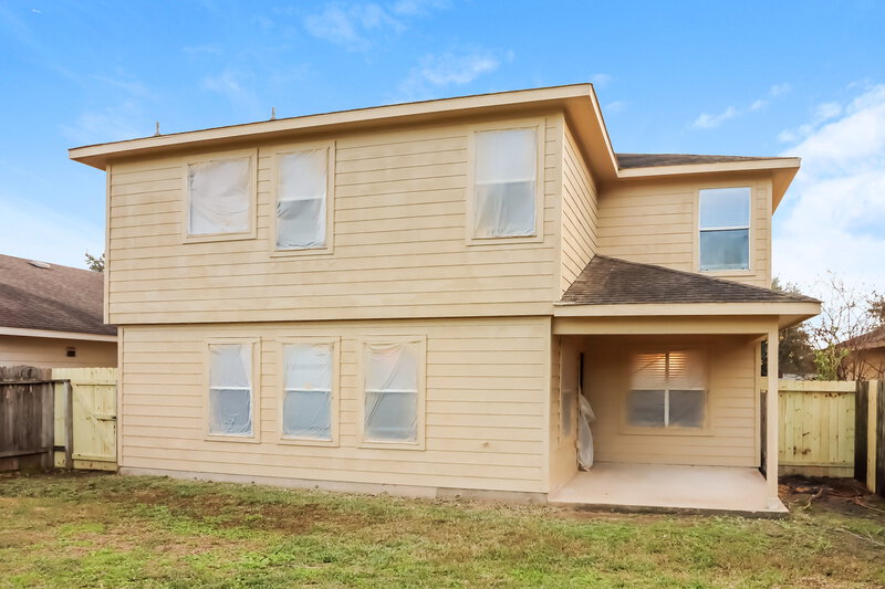 2,225/Mo, 5014 Amorgas Isle Dr Spring, TX 77388 Rear View