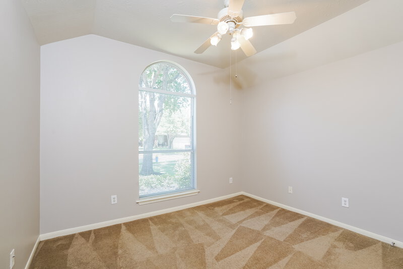 2,100/Mo, 26019 Chapman Falls Dr Richmond, TX 77406 Bedroom View