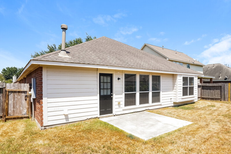 2,100/Mo, 26019 Chapman Falls Dr Richmond, TX 77406 Rear View 2