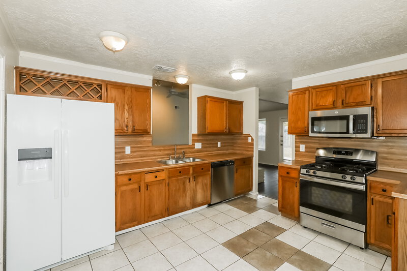 2,145/Mo, 1331 Three Forks Dr Katy, TX 77450 Kitchen View