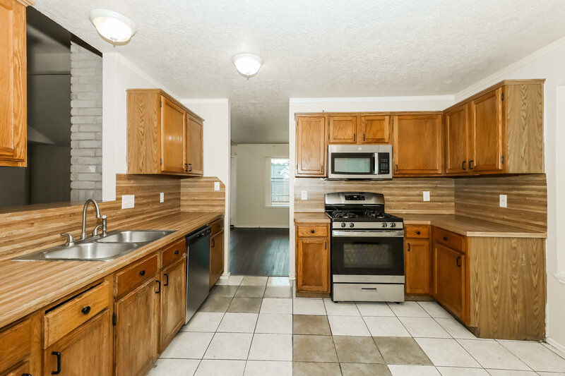 2,145/Mo, 1331 Three Forks Dr Katy, TX 77450 Kitchen View 2