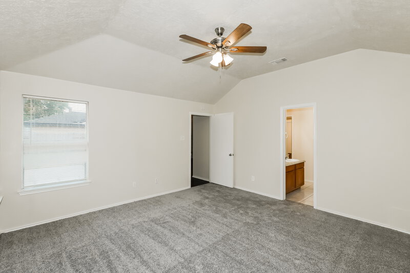 2,145/Mo, 1331 Three Forks Dr Katy, TX 77450 Main Bedroom View