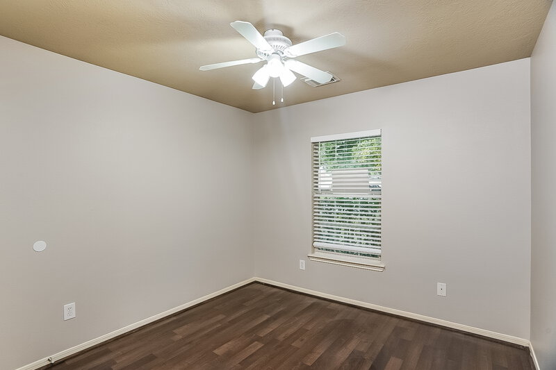 1,550/Mo, 11303 Northam Dr Tomball, TX 77375 Bedroom View