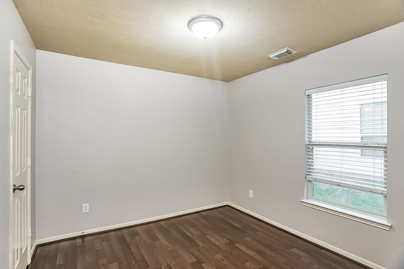 1,550/Mo, 11303 Northam Dr Tomball, TX 77375 Bedroom View 2