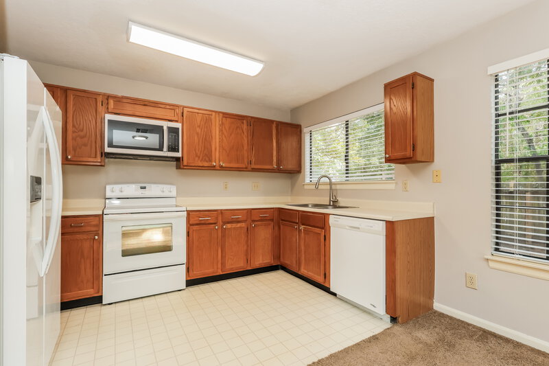 1,740/Mo, 38 Camberwell Ct Spring, TX 77380 Kitchen View
