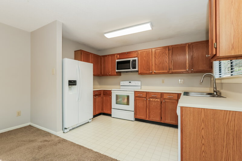 1,740/Mo, 38 Camberwell Ct Spring, TX 77380 Kitchen View 2