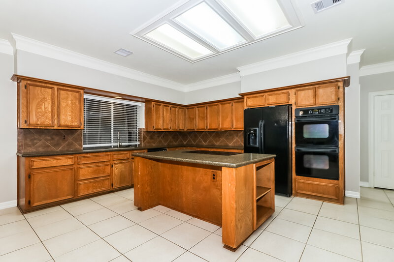 2,330/Mo, 2657 Concord Dr League City, TX 77573 Kitchen View