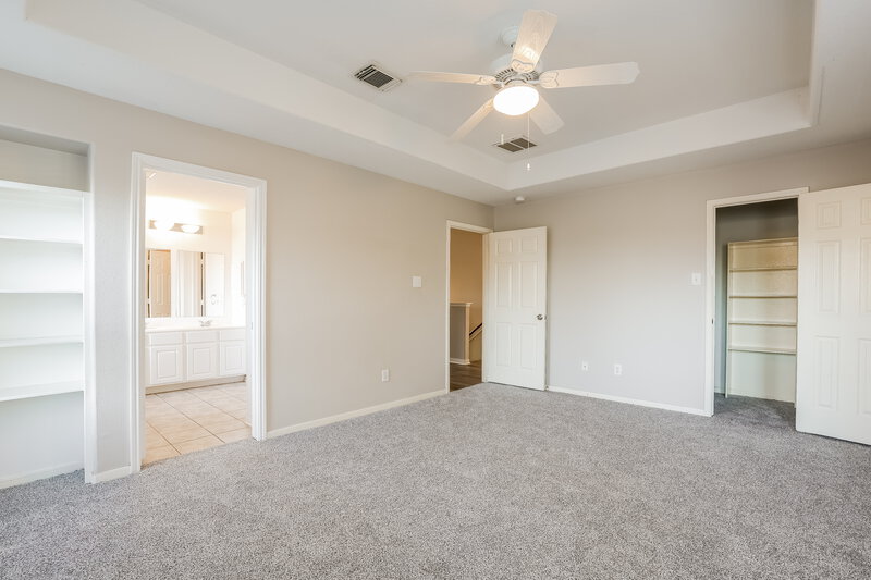 2,650/Mo, 12315 English Brook Cir Humble, TX 77346 Main Bedroom View