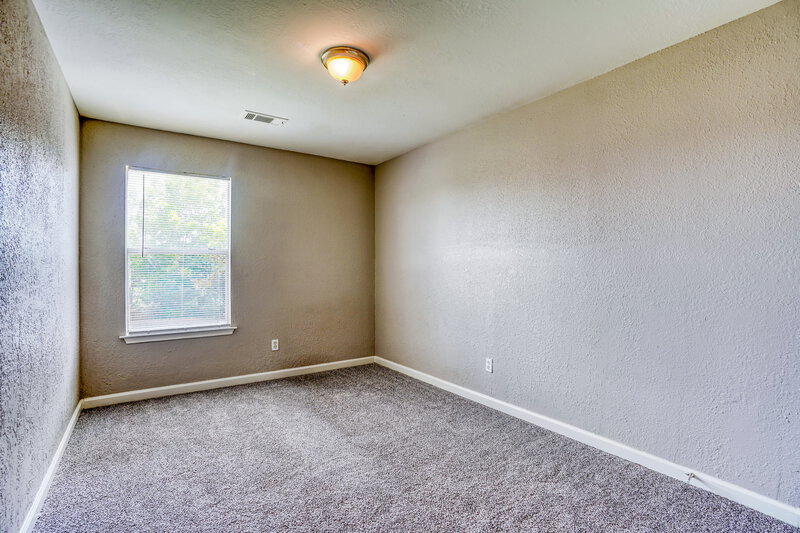 1,715/Mo, 7423 Village Lake Dr Cypress, TX 77433 Bedroom View 2