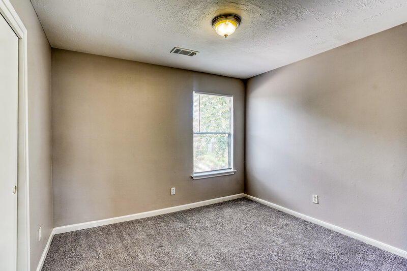 1,715/Mo, 7423 Village Lake Dr Cypress, TX 77433 Bedroom View 3
