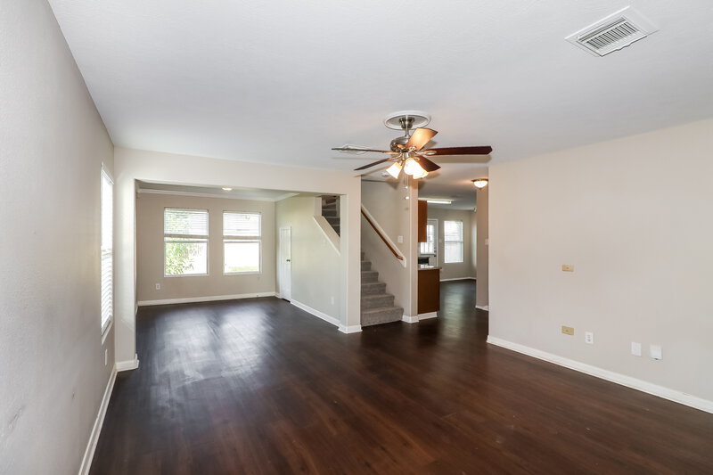 1,915/Mo, 7510 American Holly Ct Cypress, TX 77433 Living Room View 2