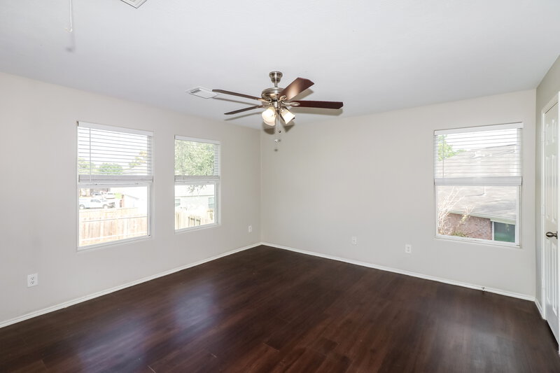 1,915/Mo, 7510 American Holly Ct Cypress, TX 77433 Bedroom View