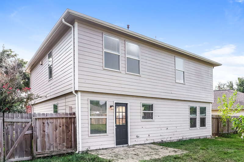 1,915/Mo, 7510 American Holly Ct Cypress, TX 77433 Rear View