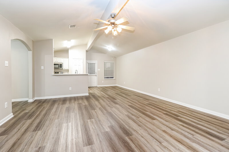 1,915/Mo, 4266 Medina River Loop Spring, TX 77386 Living Room View 2
