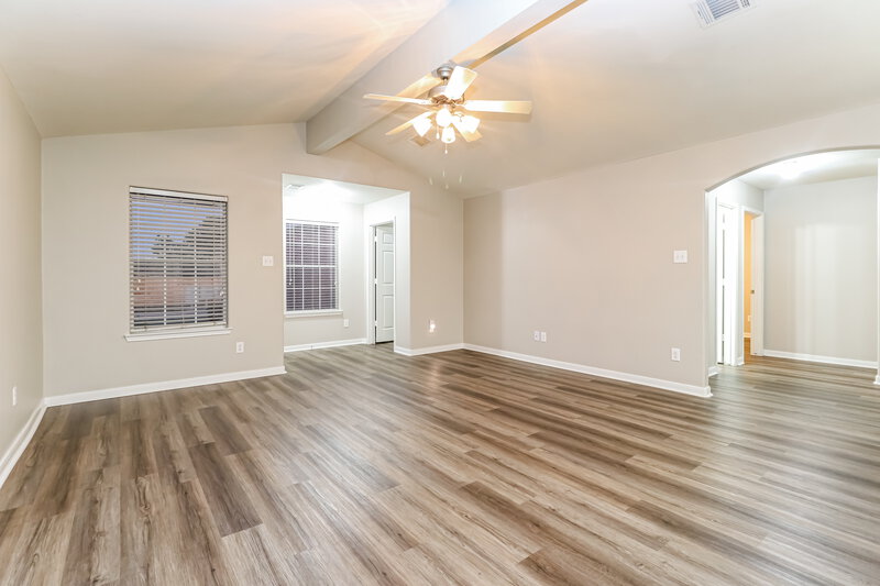 1,915/Mo, 4266 Medina River Loop Spring, TX 77386 Living Room View 3