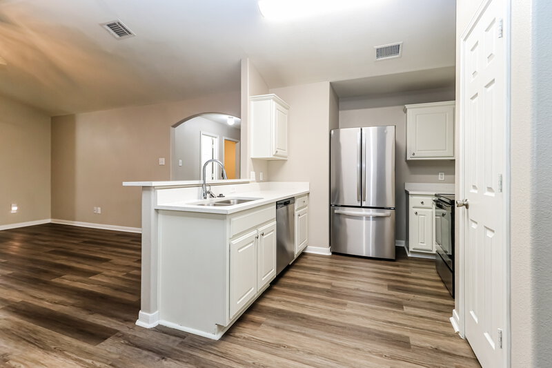 1,915/Mo, 4266 Medina River Loop Spring, TX 77386 Kitchen View 2