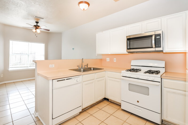 1,885/Mo, 11927 Oakner Dr Tomball, TX 77377 Misc View 7