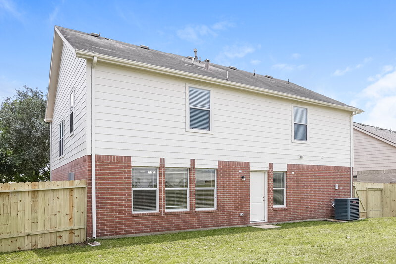 2,115/Mo, 3927 Brighton Springs Ln Katy, TX 77449 Rear View 2