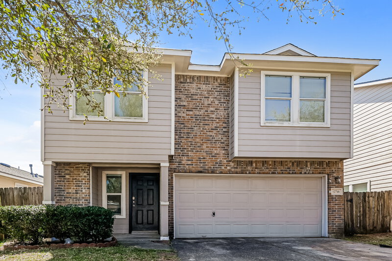 1,885/Mo, 12718 Blue Timbers Ct Houston, TX 77044 External View