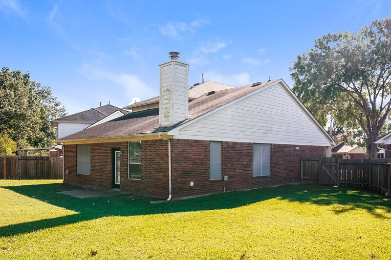 1,865/Mo, 20126 Rolling Hills Ln Katy, TX 77449 Rear View
