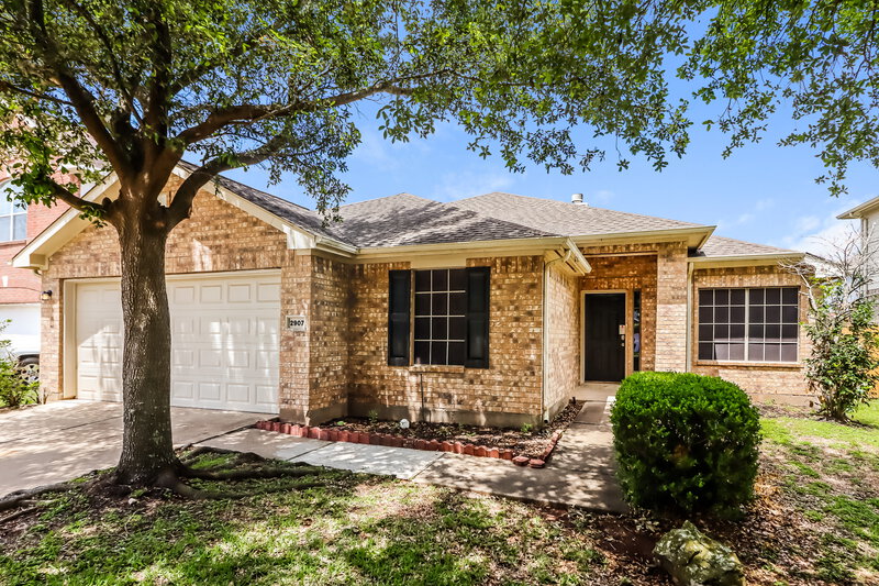 2,215/Mo, 2907 Crestbrook Bend Ln Katy, TX 77449 Front View