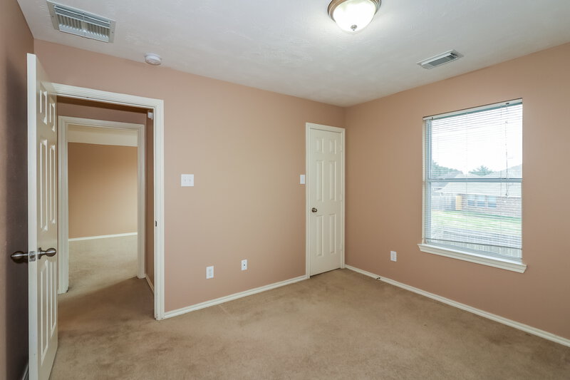2,320/Mo, 16707 Great Oaks Glen Dr Houston, TX 77083 Bedroom View