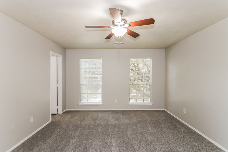 1,860/Mo, 21630 Bowcreek Ln Katy, TX 77449 Main Bedroom View 2