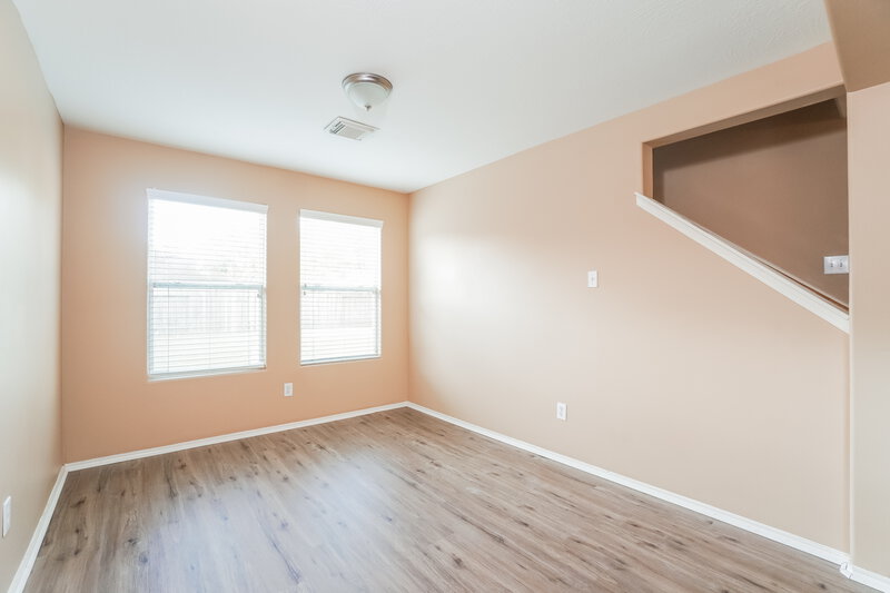 1,780/Mo, 706 Harpswell Ln Houston, TX 77073 Dining Room View