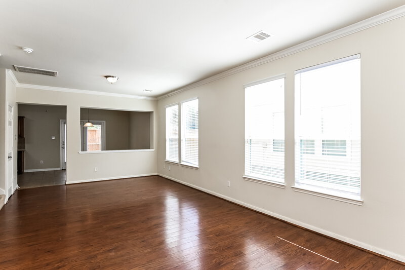 1,840/Mo, 8131 Barnes Ridge Ln Houston, TX 77072 Living Room View