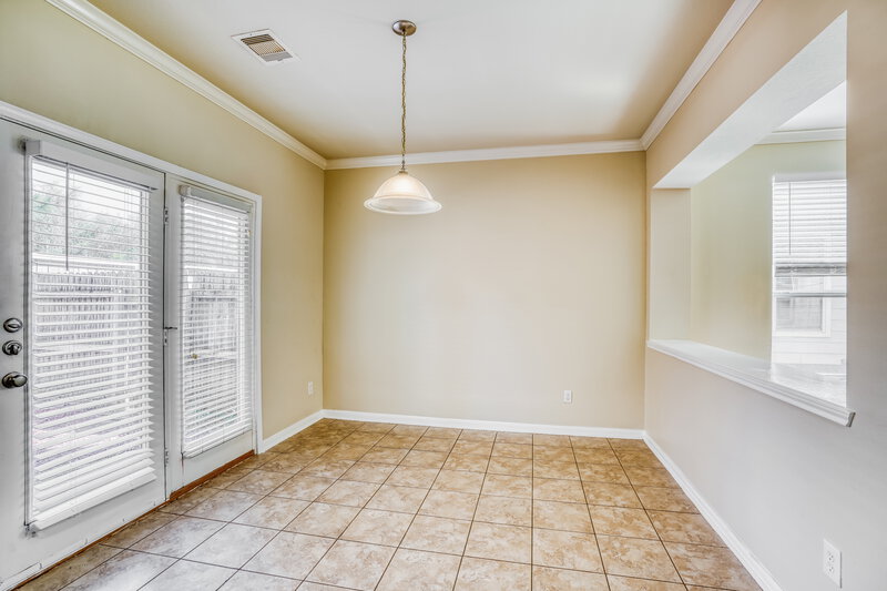 1,780/Mo, 8131 Barnes Ridge Ln Houston, TX 77072 Dining Room View