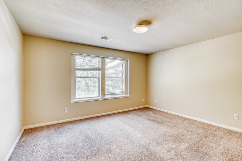 1,780/Mo, 8131 Barnes Ridge Ln Houston, TX 77072 Main Bedroom View