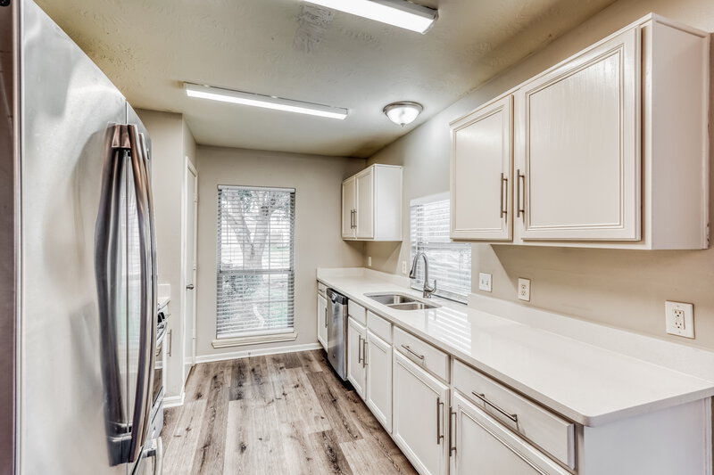 1,870/Mo, 3943 Teal Vista Ct Fresno, TX 77545 Kitchen View 2