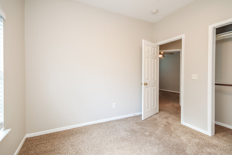 2,405/Mo, 5927 Kelly Mill Ln Humble, TX 77346 Bedroom View 2