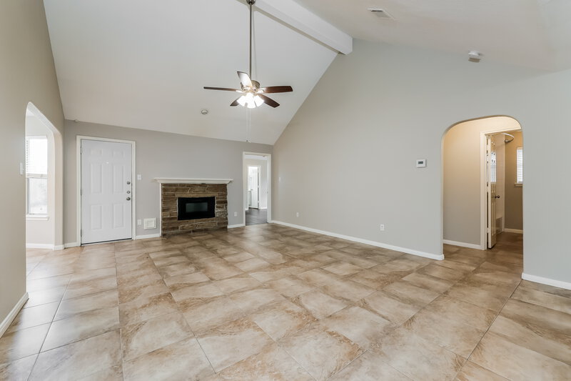 1,765/Mo, 24030 Rockygate Dr Spring, TX 77373 Living Room View 2