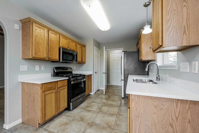 1,765/Mo, 24030 Rockygate Dr Spring, TX 77373 Kitchen View