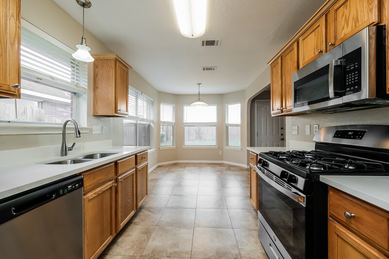 1,765/Mo, 24030 Rockygate Dr Spring, TX 77373 Kitchen View 2