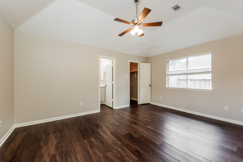 1,765/Mo, 24030 Rockygate Dr Spring, TX 77373 Main Bedroom View