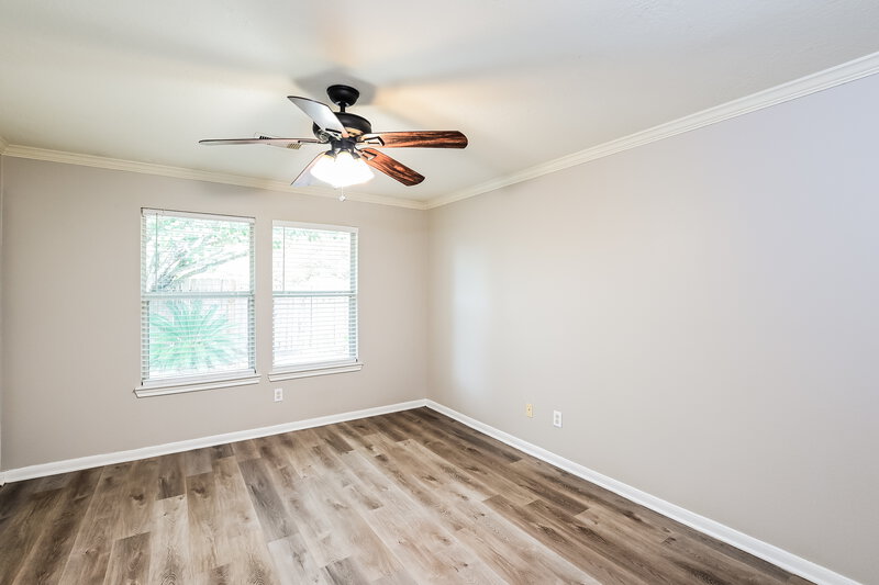 1,635/Mo, 10743 Jordan Heights Dr Houston, TX 77016 Main Bedroom View